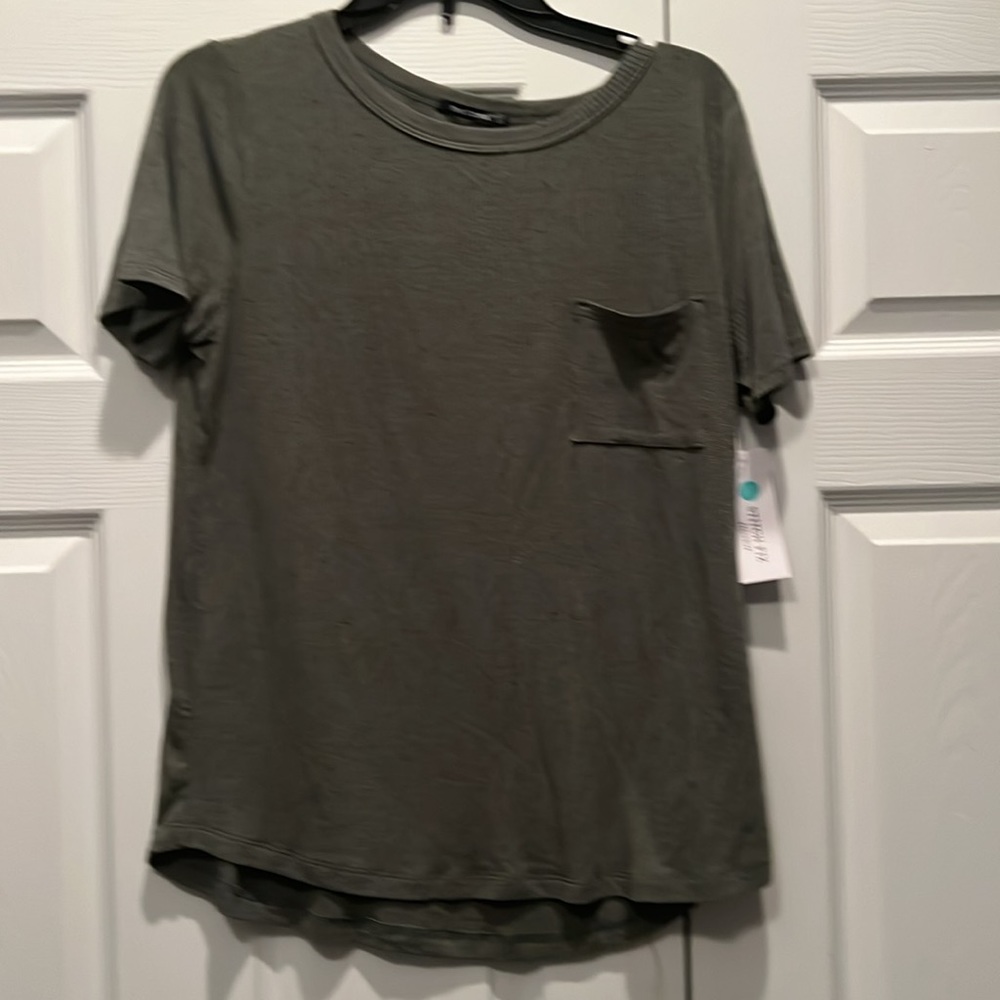 Pink Clover Short Sleeve Knit Top